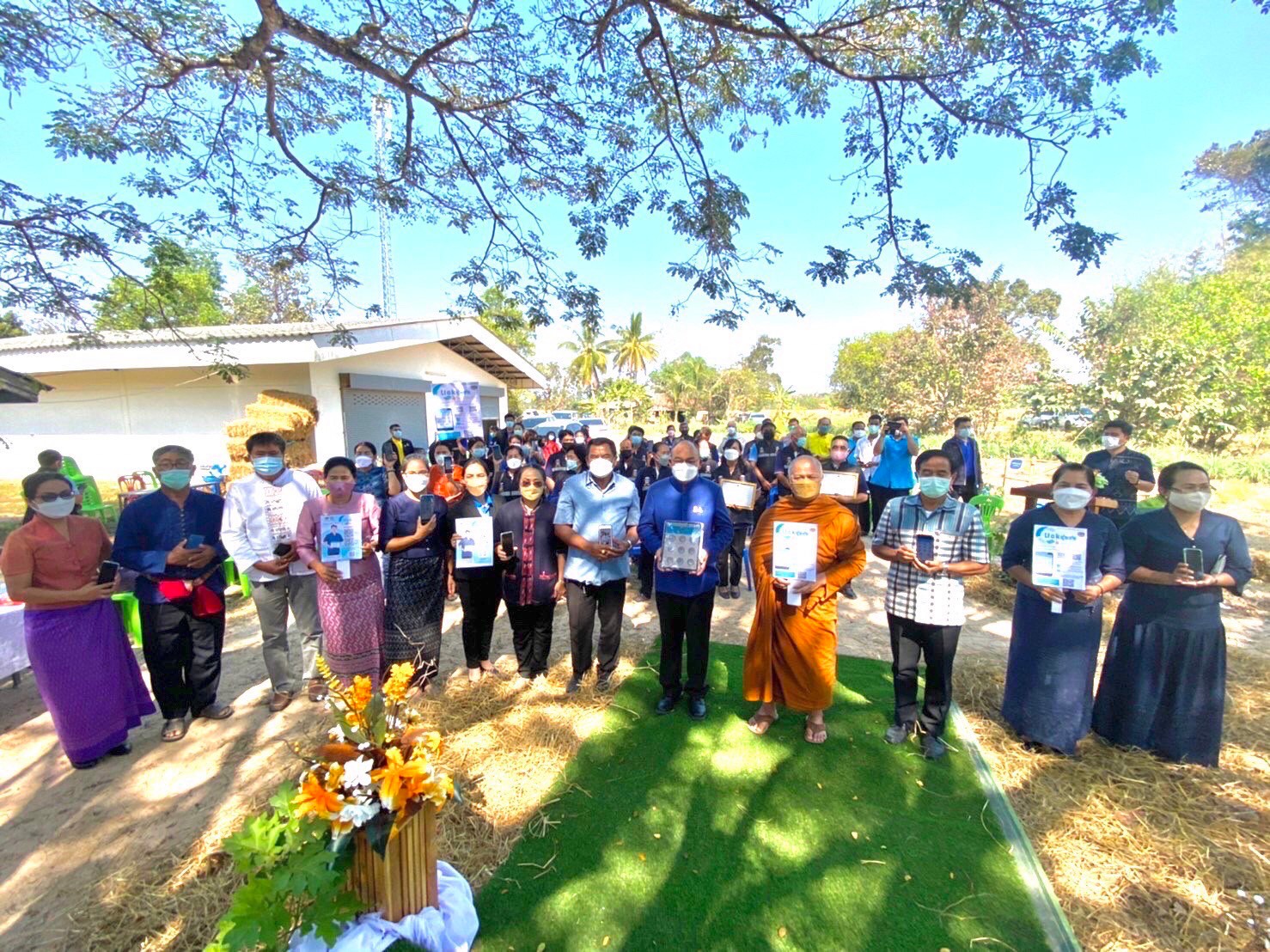 การประชาสัมพันธ์และขับเคลื่อนกิจกรรมส่งเสริมการใช้บริการ Click ชุมชน