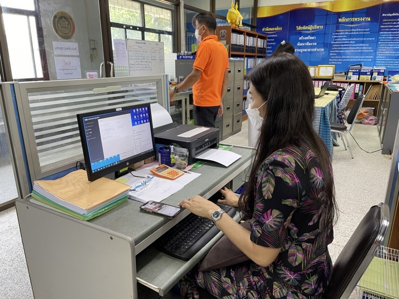 ศูนย์สารสนเทศฯ ติดตามการดำเนินงานโครงการที่เกี่ยวข้องกับระบบเครือข่ายและความมั่นคงปลอดภัยด้านเทคโนโลยีสารสนเทศ ปีงบประมาณ พ.ศ.2565 พื้นที่จังหวัดศรีสะเกษ