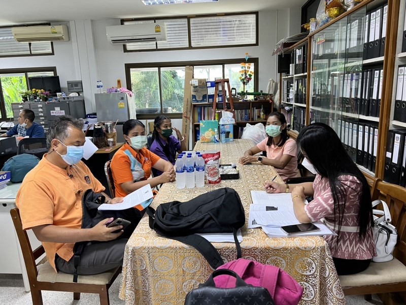 ศูนย์สารสนเทศฯ ตรวจติดตามการดำเนินงานโครงการที่เกี่ยวข้องกับระบบเครือข่ายและความมั่นคงปลอดภัยด้านเทคโนโลยีสารสนเทศ ปีงบประมาณ พ.ศ.2565 ในพื้นที่จังหวัดสุราษฎร์ธานี