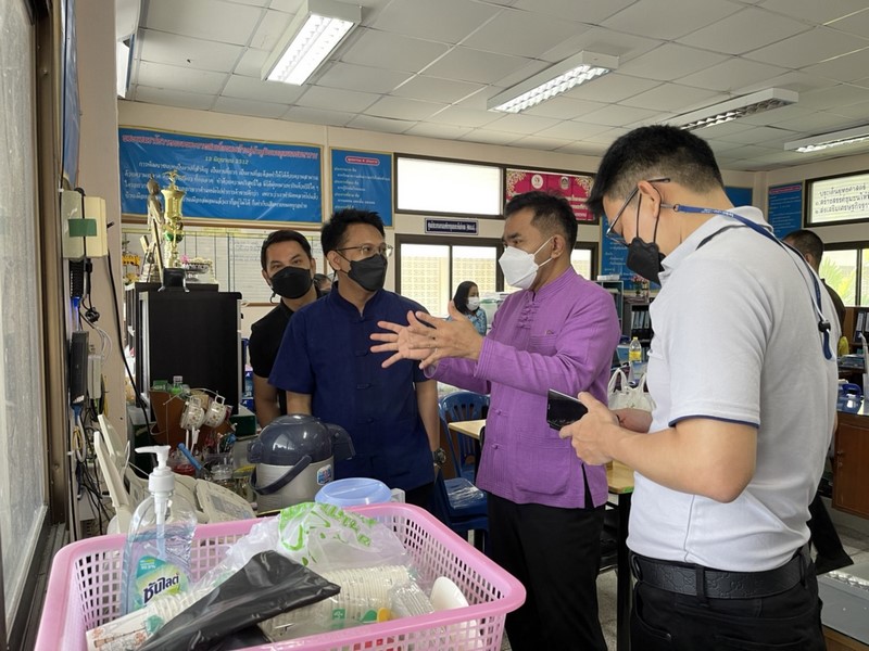 ผู้อำนวยการศูนย์สารสนเทศฯ ตรวจติดตามการดำเนินงานโครงการที่เกี่ยวข้องกับระบบเครือข่ายและความมั่นคงปลอดภัยด้านเทคโนโลยีสารสนเทศ ปีงบประมาณ พ.ศ.2565 พื้นที่จังหวัดนครศรีธรรมราช วันที่ 2