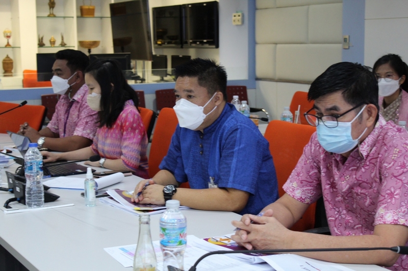 พช. จัดอบรมระบบโปรแกรมบันทึกและประมวลผลข้อมูล ความจำเป็นพื้นฐาน (จปฐ.) และข้อมูลพื้นฐานระดับหมู่บ้าน (กชช. 2ค) สำหรับใช้จัดเก็บข้อมูลห้วงแผนฯ ฉบับที่ 13 (ปี 2566 – 2570) ผ่านระบบวิดีทัศน์ทางไกล (Video Conference)