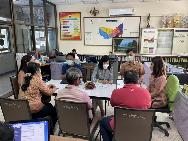 ศูนย์สารสนเทศฯ ติดตามการดำเนินงานโครงการที่เกี่ยวข้องกับระบบเครือข่ายและความมั่นคงปลอดภัยด้านเทคโนโลยีสารสนเทศ ปีงบประมาณ พ.ศ.2565 พื้นที่จังหวัดอุทัยธานี