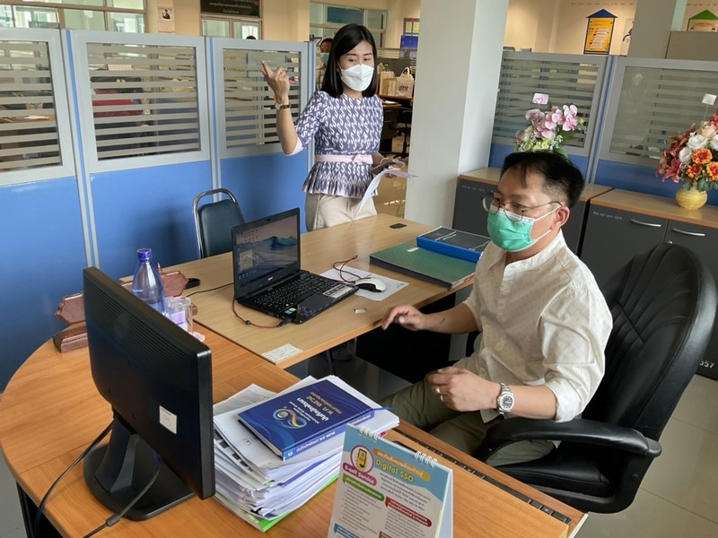 ศูนย์สารสนเทศฯ ติดตามการดำเนินงานโครงการที่เกี่ยวข้องกับระบบเครือข่ายและความมั่นคงปลอดภัยด้านเทคโนโลยีสารสนเทศ ปีงบประมาณ พ.ศ.2565 พื้นที่จังหวัดบึงกาฬ