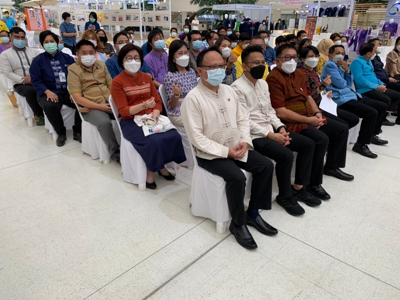 ศูนย์สารสนเทศฯ ร่วมจัดนิทรรศการวันพัฒนาชุมชน 2565 ครั้งที่ 11 เนื่องในโอกาสครบรอบ 60 ปี กรมการพัฒนาชุมชน (CD DAY 2022) “มหกรรมรวมพลังคนดีแห่งแผ่นดิน ประจำปี 2565”