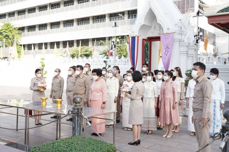 ศูนย์สารสนเทศฯ ร่วมพิธีเจริญพระพุทธมนต์ และถวายเพลพระสงฆ์ เพื่อถวายเป็นพระราชกุศลแด่สมเด็จพระเจ้าลูกเธอเจ้าฟ้าพัชรกิติยาภาฯ