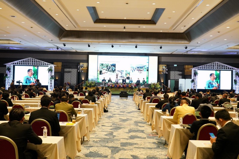 อธิบดี พช.เข้ารับประกาศเกียรติคุณผู้ทำคุณประโยชน์ ในวาระ “สคทช. ครบรอบ 2 ปี”