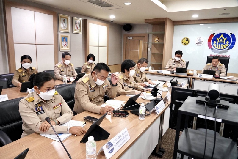 อธิบดี พช. ย้ำบุคลากรกรมการพัฒนาชุมชนเร่งขับเคลื่อนงานตามนโยบายสำคัญให้มีประสิทธิภาพเกิดประโยชน์ต่อพี่น้องประชาชน ผ่านระบบการประชุมทางไกล 76 จังหวัด