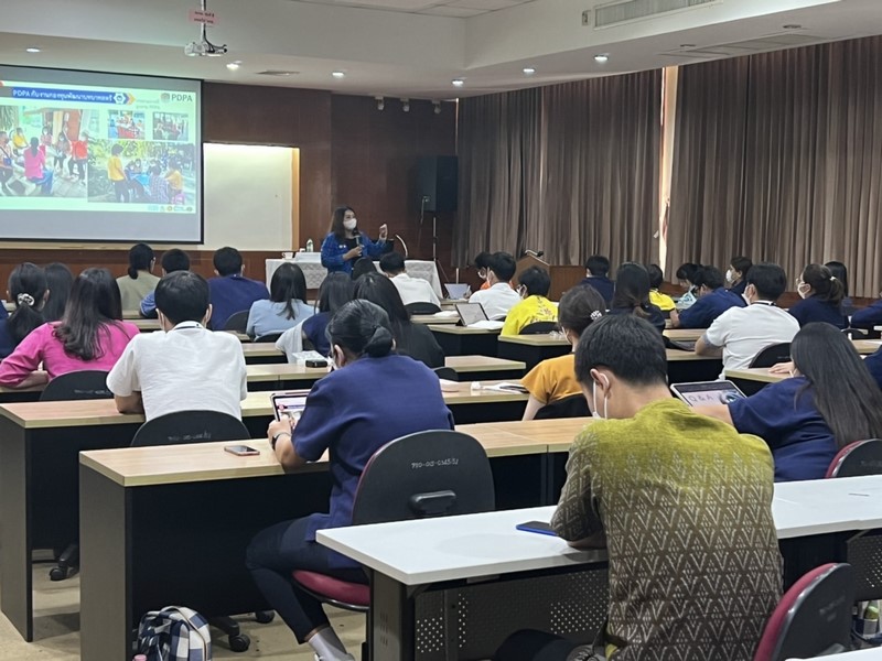ศูนย์สารสนเทศฯ เสริมความรู้ “นักพัฒนากับโลกดิจิทัล(Digital Literacy)” และกฎหมาย PDPA แก่พัฒนากรก่อนประจำการ รุ่นที่ 122
