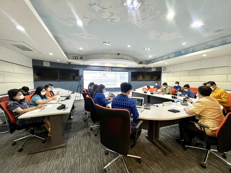 คณะทำงานศึกษารูปแบบและระบบการบริหารจัดการข้อมูลความจำเป็นพื้นฐานระดับหมู่บ้าน (จปฐ.) ร่วมหารือกระบวนการจัดเก็บข้อมูลรูปแบบใหม่