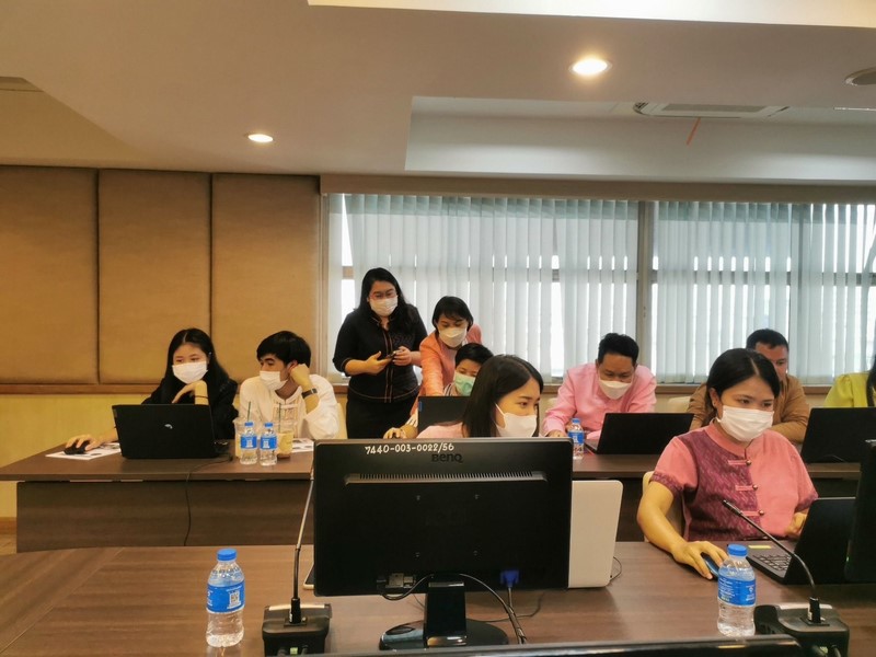 ศูนย์สารสนเทศฯ สนับสนุนบุคลากรเข้าร่วมการประชุมหารือแนวทางการนำเสนอข้อมูลที่มีประสิทธิภาพของสำนักนโยบายและแผน สำนักงานปลัดกระทรวงมหาดไทย