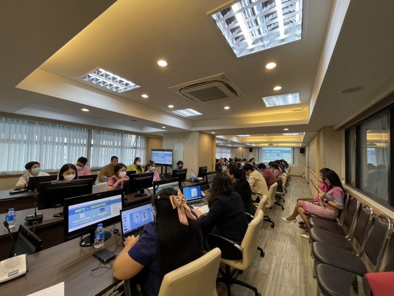 ศูนย์สารสนเทศฯ สนับสนุนบุคลากรเข้าร่วมการประชุมหารือแนวทางการนำเสนอข้อมูลที่มีประสิทธิภาพของสำนักนโยบายและแผน สำนักงานปลัดกระทรวงมหาดไทย