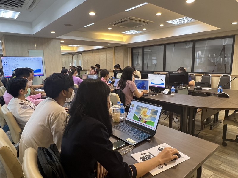 ศูนย์สารสนเทศฯ สนับสนุนบุคลากรเข้าร่วมการประชุมหารือแนวทางการนำเสนอข้อมูลที่มีประสิทธิภาพของสำนักนโยบายและแผน สำนักงานปลัดกระทรวงมหาดไทย