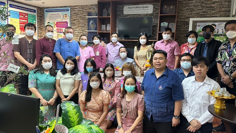 ศสท. ร่วมใจรดน้ำขอพร “สืบสานสงกรานต์ ตำนาน พช. Happiness Family” ประจำปี 2566