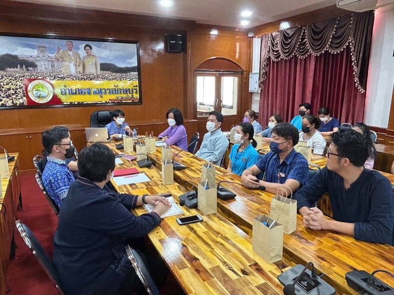 ศูนย์สารสนเทศเพื่อการพัฒนาชุมชน สนับสนุนการดำเนินโครงการบริหารการจัดเก็บและใช้ประโยชน์ข้อมูลความจำเป็นพื้นฐาน (จปฐ.) ประจำปีงบประมาณ 2566 ณ อำเภอขาณุวรลักษบุรี