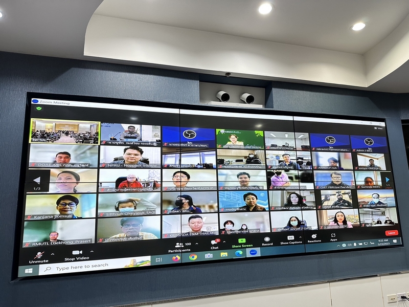 กรมการพัฒนาชุมชน ร่วมการสัมมนาเพื่อสร้างความรู้ ความเข้าใจในนโยบายและแผนปฏิบัติการว่าด้วยการรักษาความมั่นคงปลอดภัยไซเบอร์(พ.ศ.2565-2570) และการประชุมประชาคมไซเบอร์แห่งชาติ