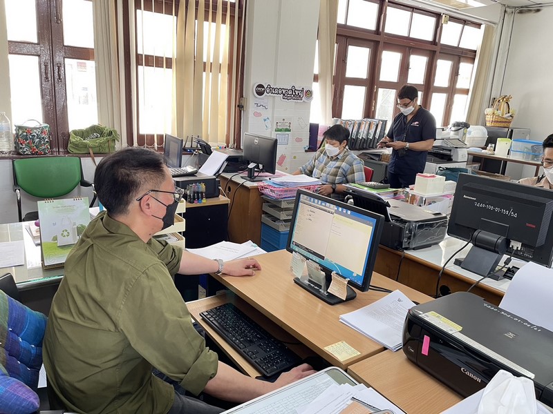 ศูนย์สารสนเทศฯ ติดตามการดำเนินงานโครงการที่เกี่ยวข้องกับระบบเครือข่ายและความมั่นคงปลอดภัยด้านเทคโนโลยีสารสนเทศ ปีงบประมาณ พ.ศ.2566 ณ สำนักงานพัฒนาชุมชนอำเภอหาดใหญ่ จังหวัดสงขลา