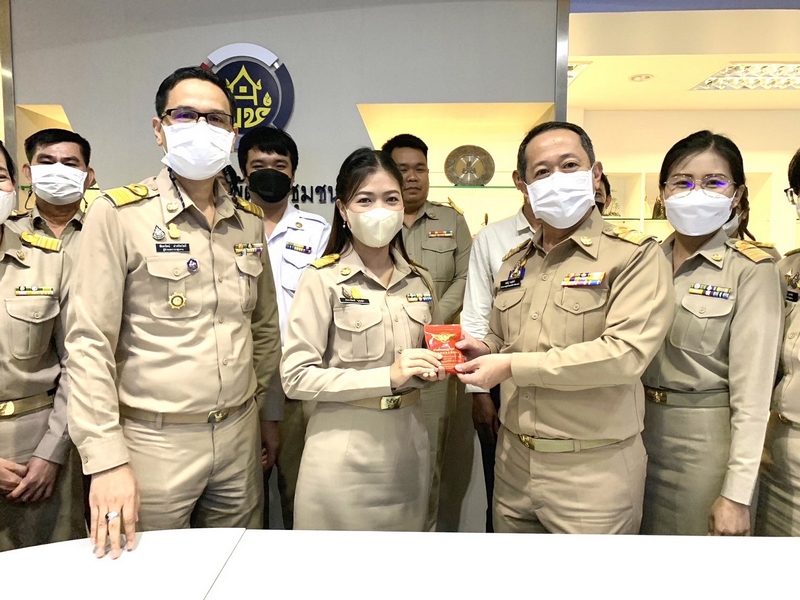 ศูนย์สารสนเทศฯ ดำเนินกิจกรรมสร้างขวัญกำลังใจให้กับบุคลากรในสังกัด เพื่อให้มีความมุ่งมั่น ทุ่มเท เสียสละในการปฏิบัติงาน และมีความภักดีต่อองค์กร ภายใต้โครงการพัฒนาชุมชนใสสะอาด : มิติที่ 1 บทบาทผู้บริหารของหน่วยงาน