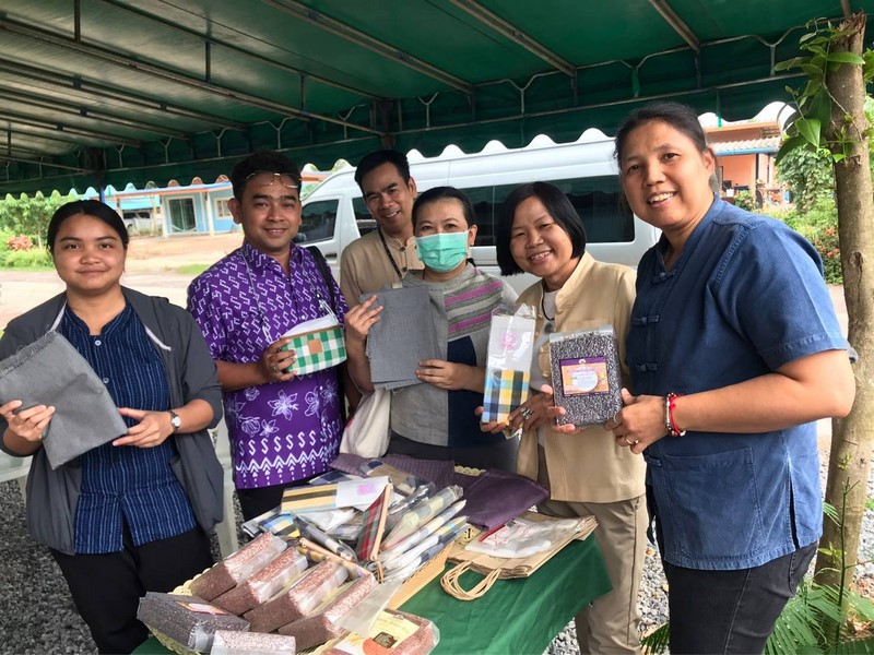 ศสท. ร่วมสนับสนุนการขับเคลื่อนงานภายใต้โครงการพัชรสุธาคชานุรักษ์ กิจกรรมสนับสนุนการพัฒนาหมู่บ้านคนรักษ์ช้าง อำเภอเขาชะเมา จังหวัดระยอง