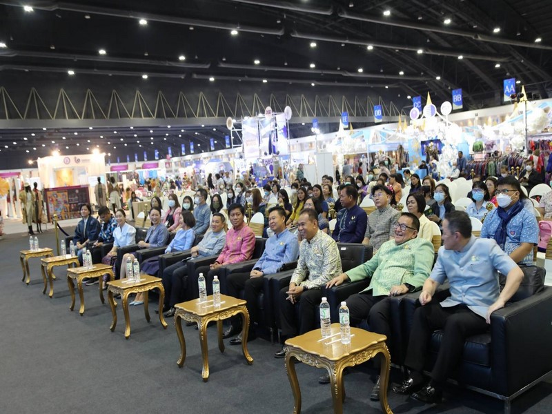 พช. และ สถาบันเอเชียศึกษา จุฬาลงกรณ์มหาวิทยาลัย จับมือลงนามบันทึกข้อตกลงความร่วมมือ MOU แลกเปลี่ยนข้อมูลและต่อยอดผลงานวิจัย เพื่อการเผยแพร่สู่สาธารณะ