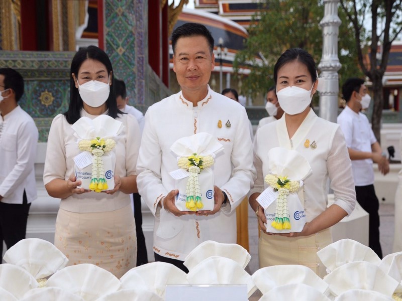 ศูนย์สารสนเทศเพื่อการพัฒนาชุมชน ร่วมทำบุญตักบาตร เนื่องในวันอาสาฬหบูชา ประจำปี 2566