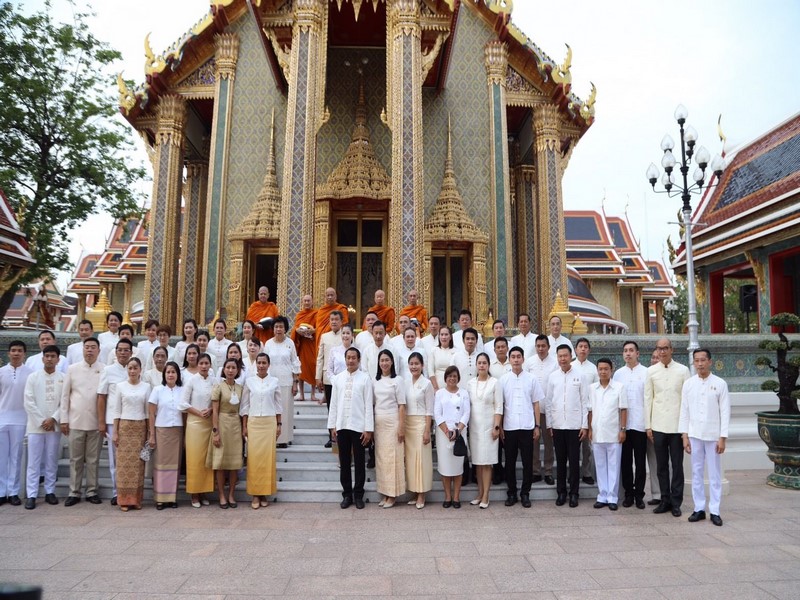ศูนย์สารสนเทศเพื่อการพัฒนาชุมชน ร่วมทำบุญตักบาตร เนื่องในวันอาสาฬหบูชา ประจำปี 2566