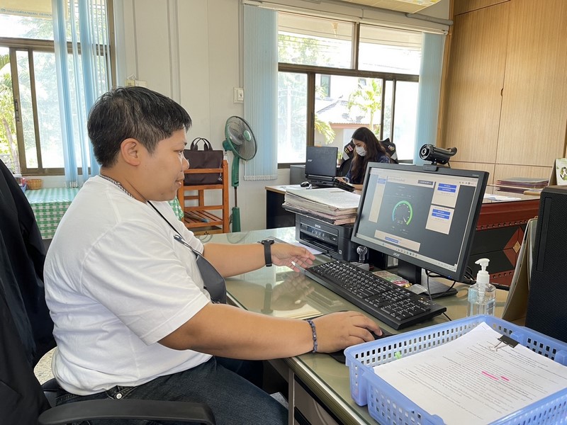 ศูนย์สารสนเทศฯ ตรวจติดตามการดำเนินงานโครงการที่เกี่ยวข้องกับระบบเครือข่ายและความมั่นคงปลอดภัยด้านเทคโนโลยีสารสนเทศ ประจำปีงบประมาณ พ.ศ.2566 ณ จังหวัดอ่างทอง