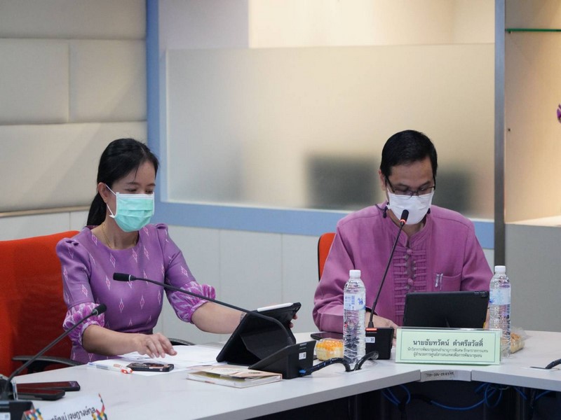 รองอธิบดี พช. เปิดการอบรมบุคลากรกรมการพัฒนาชุมชน ภายใต้โครงการเพิ่มประสิทธิภาพแพลตฟอร์มบริการดิจิทัล Click ชุมชน สำหรับบริการประชาชน หลักสูตรสำหรับเจ้าหน้าที่ส่วนกลางและส่วนภูมิภาค