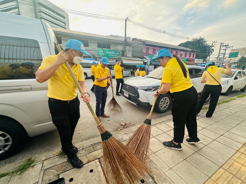 ศูนย์สารสนเทศฯ ร่วมกิจกรรมจิตอาสาบำเพ็ญสาธารณประโยชน์และบำเพ็ญสาธารณกุศล เนื่องในวันสำคัญของชาติไทย ในห้วงเดือนตุลาคม 2566