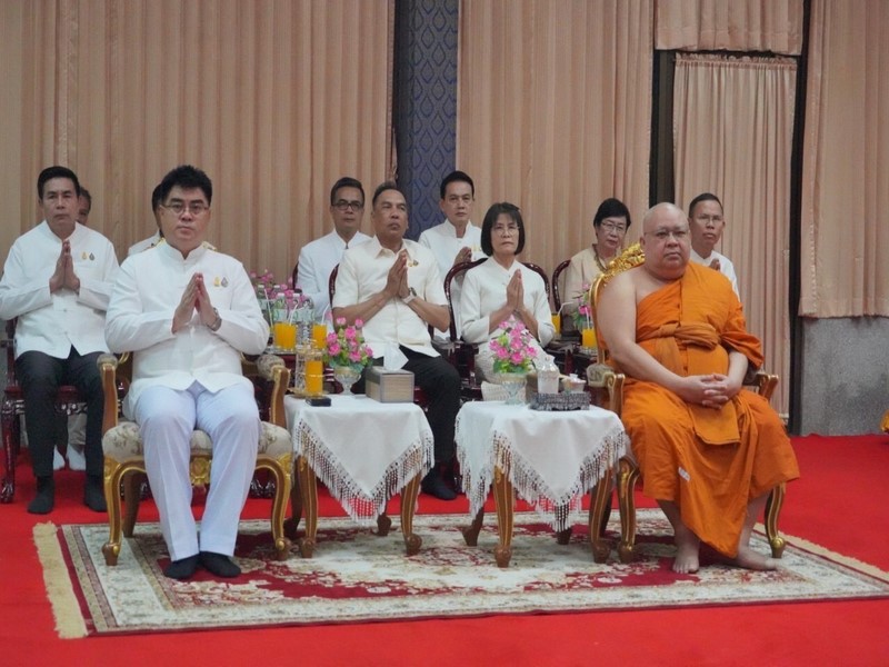 ศูนย์สารสนเทศฯ ร่วมพิธีสมโภชผ้าพระกฐินพระราชทาน ณ วัดพิกุลทอง พระอารามหลวง ตำบลพิกุลทอง อำเภอท่าช้าง จังหวัดสิงห์บุรี