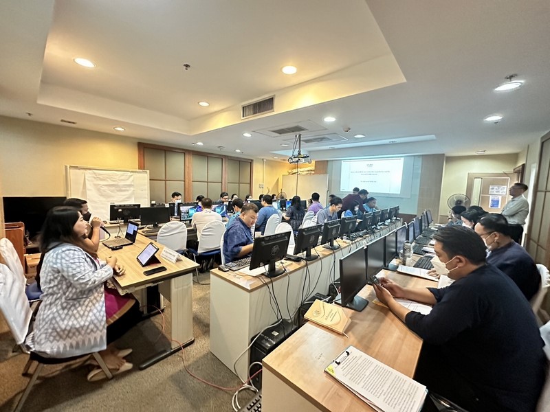 ศูนย์สารสนเทศฯ อบรม User  Authentication : การใช้งานระบบ พิสูจน์ตัวตนผู้ใช้บริการอินเทอร์เน็ตเพื่อบริหารจัดการระบบและป้องกันการเข้าถึงระบบเทคโนโลยีสารสนเทศ ของกรมการพัฒนาชุมชน