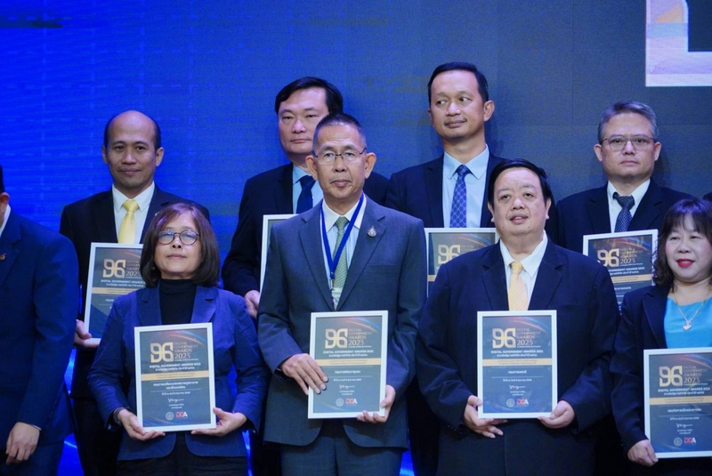 ‘พช.’ รับรางวัลหน่วยงานคุณภาพด้านเปิดเผยข้อมูลผ่านศูนย์กลางข้อมูลภาครัฐ