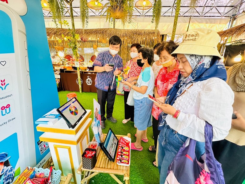 ศูนย์สารสนเทศฯ ร่วมจัดกิจกรรม ณ งานกาชาด 2566 “กาลก่อน กาลนี้ กาลหน้า” สำราญใจในวันวาน เที่ยวสนุกสุขใจ ได้กุศล