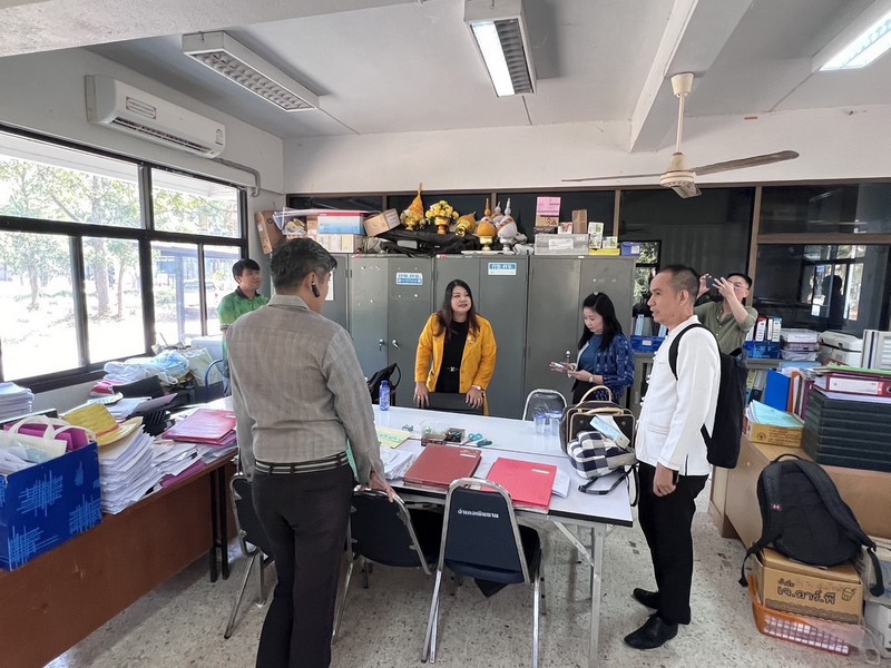 ศูนย์สารสนเทศฯ ลงพื้นที่ตรวจสอบประสิทธิภาพการทำงานของอุปกรณ์วงจรสื่อสัญญาณอินเทอร์เน็ต ณ จังหวัดชัยนาท