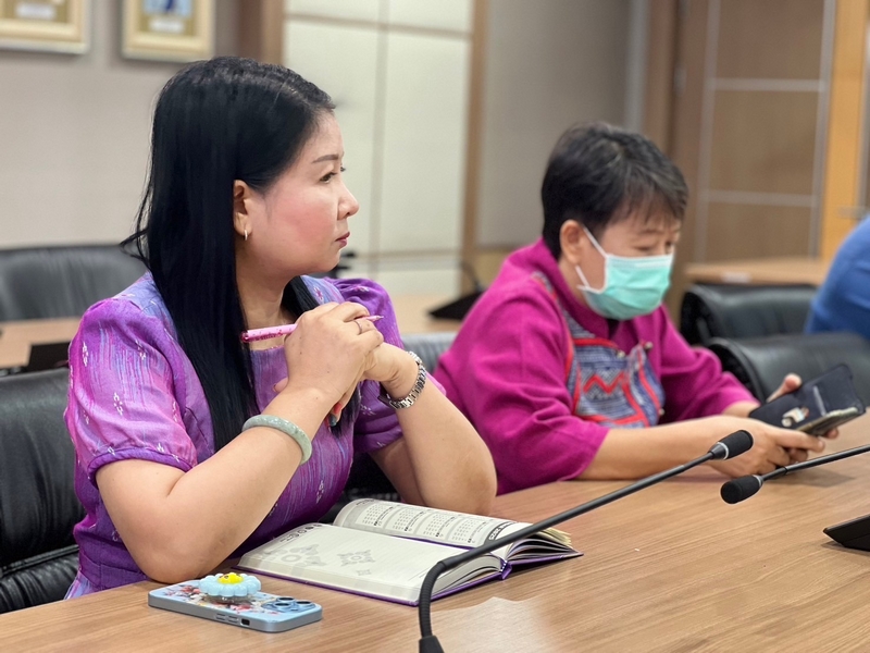 ศูนย์สารสนเทศฯ ประชุมชี้แจงแนวทางการดำเนินงานโครงการระบบสนับสนุนศูนย์ควบคุมระบบคอมพิวเตอร์ (Server and Control Room) ประจำปีงบประมาณ พ.ศ. 2567