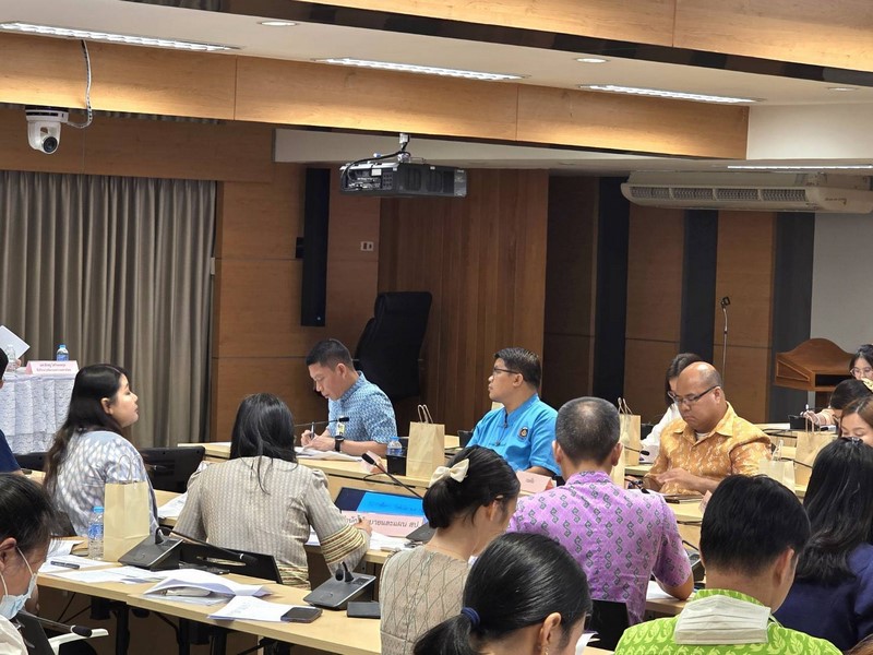 กรมการพัฒนาชุมชน ร่วมประชุมคณะทำงานสื่อสารสร้างความเข้าใจสังคมเชิงรุก ภายใต้คณะกรรมการขับเคลื่อนเขตพัฒนาเศษฐกิจพอเพียง (SEDZ) ด้วยโมเดลเศรษฐกิจใหม่ ครั้งที่ 1/2567 ณ ห้องประชุมราชบพิธ ชั้น 5 อาคารดำรงราชานุสรณ์ กระทรวงมหาดไทย