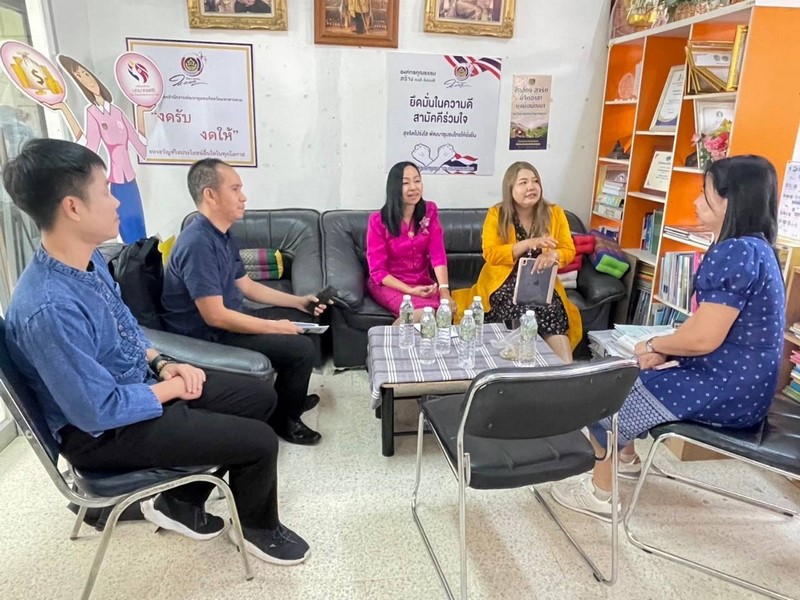 กรมการพัฒนาชุมชน สนับสนุนทีมไอทีลงพื้นที่ติดตามขับเคลื่อนงานระบบเครือข่ายอินเตอร์เน็ต และความมั่นคงปลอดภัยด้านเทคโนโลยีสารสนเทศ ณ จังหวัดมหาสารคาม
