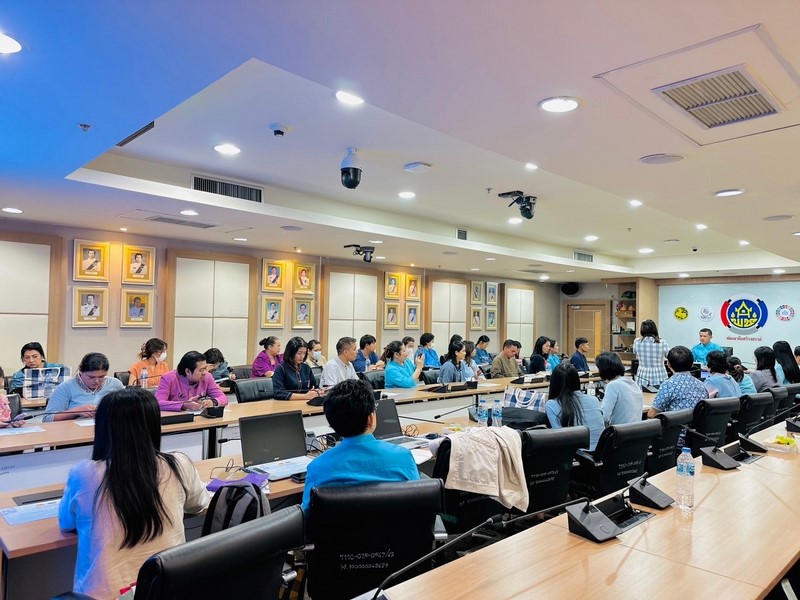 ศูนย์สารสนเทศฯ ร่วมการฝึกอบรมโครงการทบทวนความรู้ความเข้าใจเกี่ยวกับระบบงานสารบรรณอิเล็กทรอนิกส์