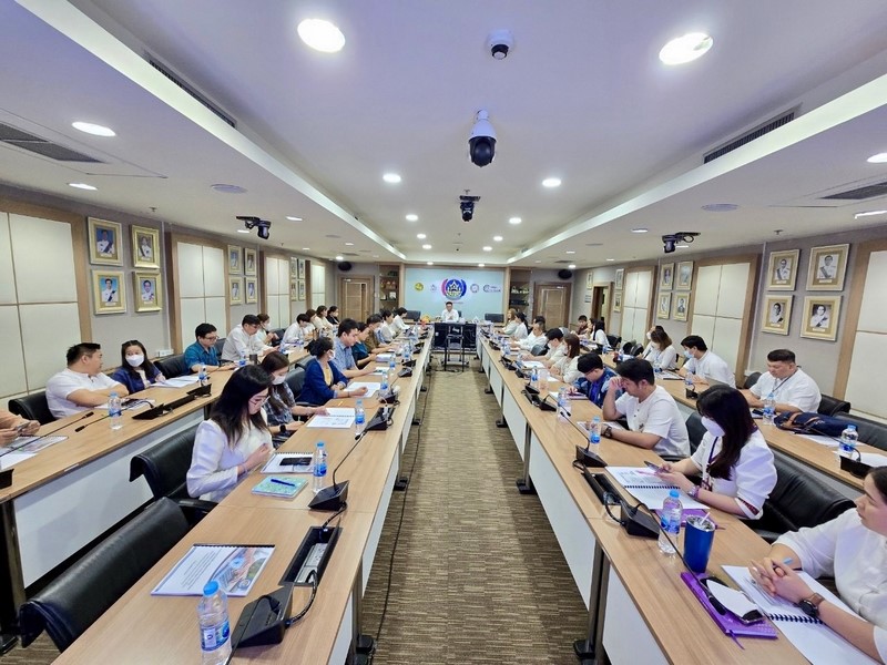 กรมการพัฒนาชุมชน  เสริมความรู้ด้านการรักษาความมั่นคงปลอดภัยข้อมูลสารสนเทศ ตามมาตรฐาน ISO 27001 : 2022 และด้านการบริหารความมั่นคงปลอดภัยของสารสนเทศ และภัยคุกคามทางเทคโนโลยีสารสนเทศพร้อมวิธีการป้องกัน ให้แก่บุคลากร เพื่อเสริมเกราะป้องกันภัยให้ระบบสารสนเทศตามแนวทางมาตฐาน ISO27001: 2022