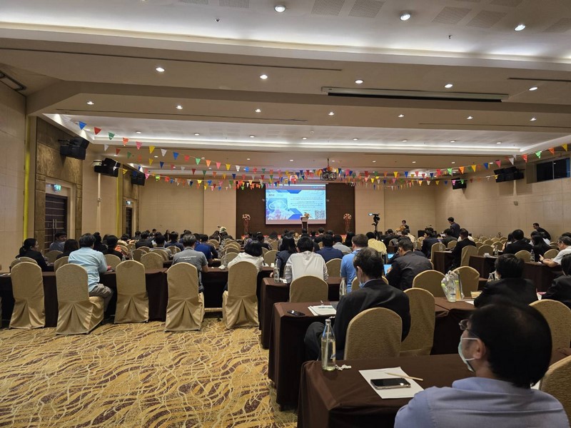 กรมการพัฒนาชุมชน เข้าร่วมการประชุมประชาพิจารณ์ ครั้งที่ 2 เรื่อง “ผลการศึกษาและ (ร่าง) ข้อเสนอแนะเชิงนโยบาย Cloud first policy กฎระเบียบ มาตรการ มาตรฐานที่เกี่ยวข้องกับการให้บริการระบบคราวด์ที่เหมาะสมสำหรับหน่วยงานภาครัฐ”