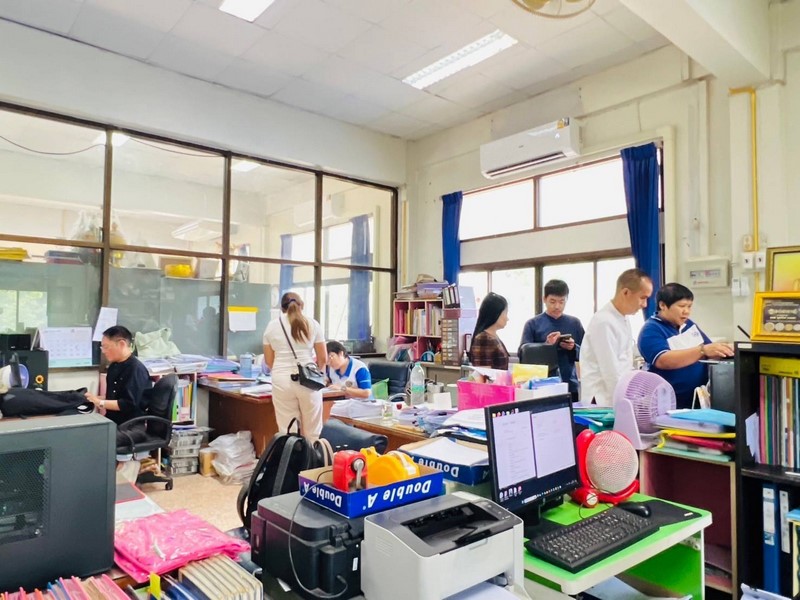 กรมการพัฒนาชุมชน สนับสนุนทีมไอทีลงพื้นที่ติดตามขับเคลื่อนงานระบบเทคโนโลยีสารสนเทศ เครือข่ายอินเตอร์เน็ต และความมั่นคงปลอดภัยสารสนเทศ ณ จังหวัดกำแพงเพชร