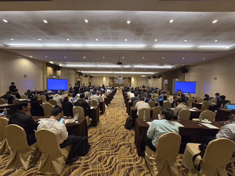 กรมการพัฒนาชุมชน เข้าร่วมการประชุมกิจกรรมประชาสัมพันธ์ ครั้งที่ 1 เรื่อง “ผลการศึกษาและ (ร่าง) ข้อเสนอแนะเชิงนโยบาย กฎระเบียบ มาตรการ มาตรฐานที่เกี่ยวข้องกับการให้และการใช้บริการระบบคลาวด์ที่เหมาะสมสำหรับหน่วยงานภาครัฐ”