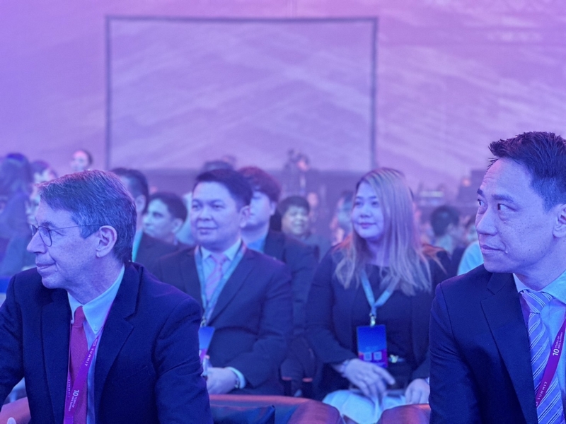 กรมการพัฒนาชุมชนร่วมการประชุม “AWS Summit in Bangkok” ผลักดันการใช้เทคโนโลยี Cloud ในไทย อำนวยความสะดวกแก่ทุกภาคส่วนทั้งรัฐ – เอกชน มุ่งส่งเสริม Cloud First Policy ในภาครัฐ