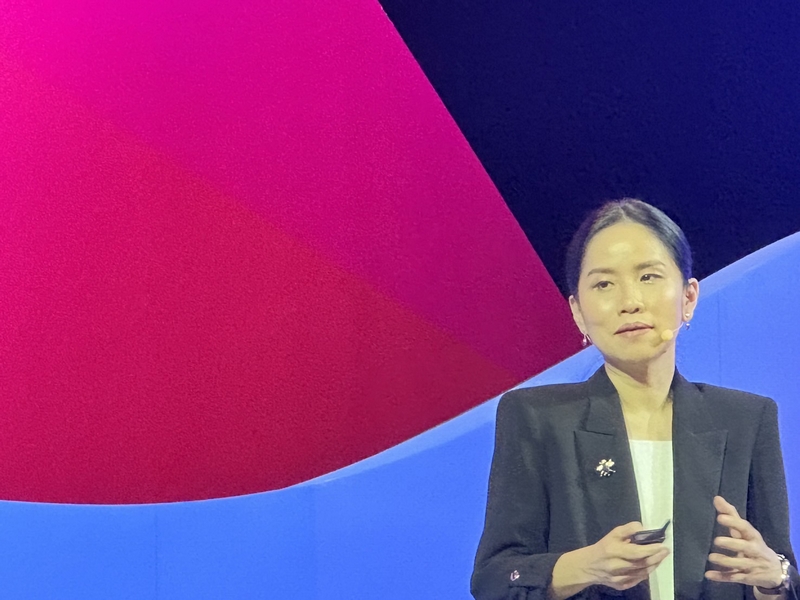 กรมการพัฒนาชุมชนร่วมการประชุม “AWS Summit in Bangkok” ผลักดันการใช้เทคโนโลยี Cloud ในไทย อำนวยความสะดวกแก่ทุกภาคส่วนทั้งรัฐ – เอกชน มุ่งส่งเสริม Cloud First Policy ในภาครัฐ