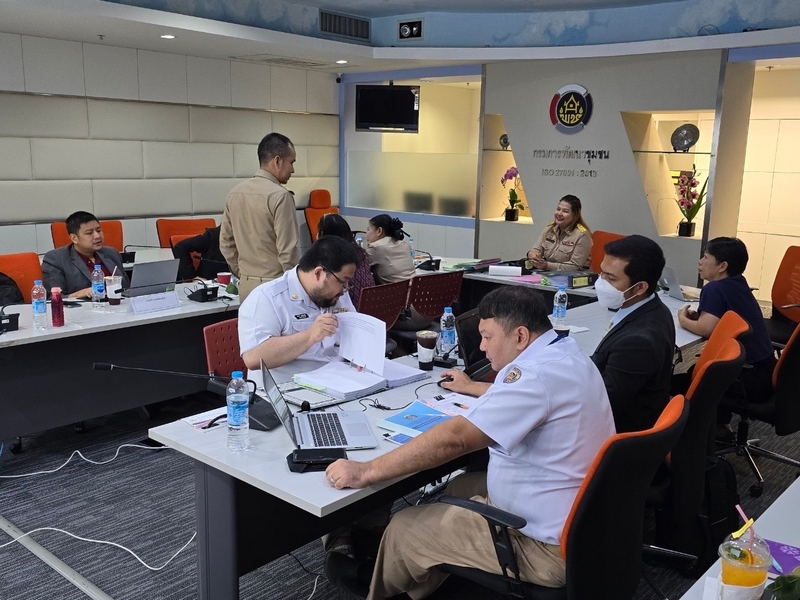กรมการพัฒนาชุมชน พร้อมรับการตรวจประเมินเพื่อรับรองมาตรฐานการบริหารจัดการความมั่นคงปลอดภัยสารสนเทศตามแนวทางมาตรฐานสากลและอัปเกรดเวอร์ชั่นเป็น ISO 27001:2022 จากประเทศอังกฤษ