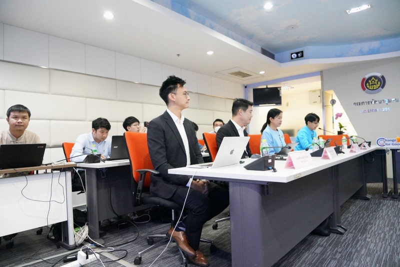 พช. ติวเข้ม เจ้าหน้าที่ หลักสูตรการใช้งานระบบระบบวิเคราะห์และพยากรณ์แนวโน้มเพื่อการพัฒนาการบริหารคุณภาพชีวิตคนไทยอย่างยั่งยืนด้วยปัญญาประดิษฐ์