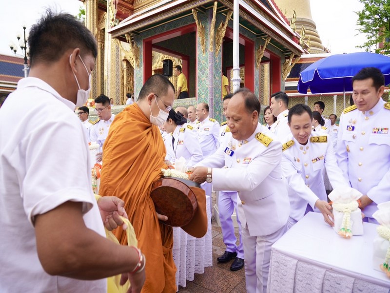 ศูนย์สารสนเทศฯ ร่วมพิธีทำบุญตักบาตรถวายพระกุศลและถวายพระพร เนื่องในโอกาสวันคล้ายวันประสูติ สมเด็จพระเจ้าน้องนางเธอ เจ้าฟ้าจุฬาภรณวลัยลักษณ์ อัครราชกุมารี กรมพระศรีสวางควัฒน วรขัตติยราชนารี