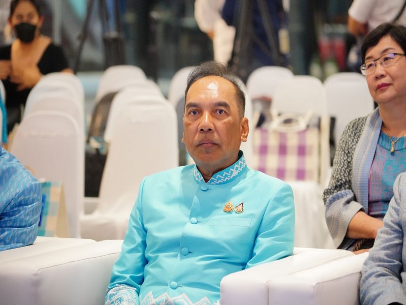 กระทรวงมหาดไทย จัดใหญ่แถลงข่าวการจัดงาน “ศิลปาชีพประทีปไทย OTOP หลอมดวงใจด้วยพระบารมี” 10-18 ส.ค.67 นี้ คาดเงินสะพัดกว่า 600 ล้านบาท