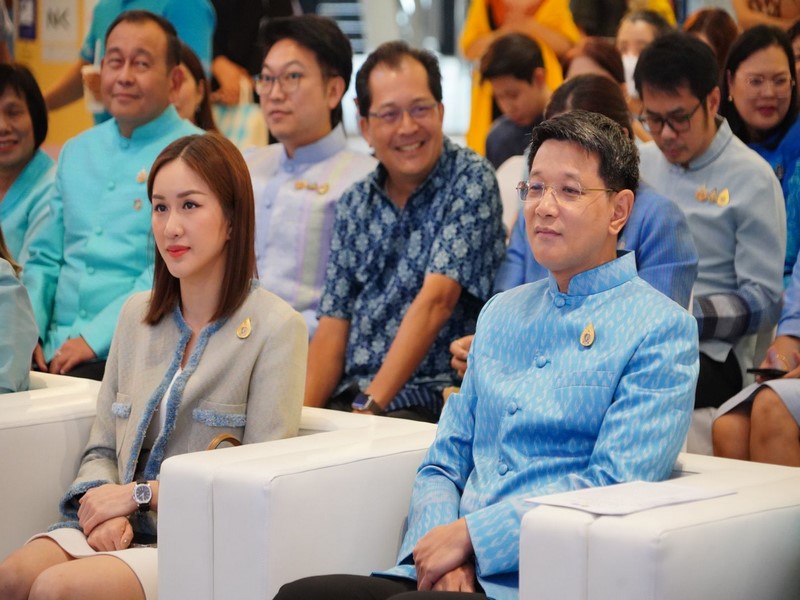 กระทรวงมหาดไทย จัดใหญ่แถลงข่าวการจัดงาน “ศิลปาชีพประทีปไทย OTOP หลอมดวงใจด้วยพระบารมี” 10-18 ส.ค.67 นี้ คาดเงินสะพัดกว่า 600 ล้านบาท