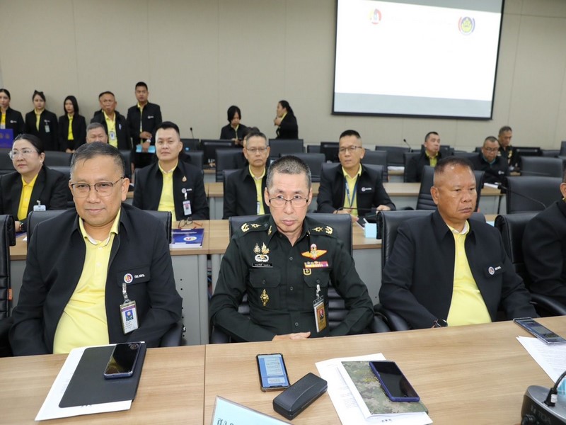 พช. บูรณาการข้อมูลร่วมกับ กอ.รมน. ในการยกระดับด้านข้อมูลเพื่อการพัฒนาความมั่นคงของชาติในทุกมิติ อย่างมั่นคง มั่งคั่ง และยั่งยืน