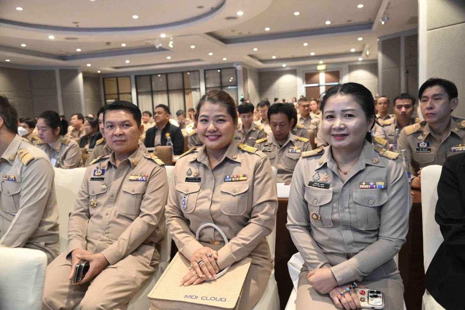 กรมการพัฒนาชุมชนร่วม Kick off โครงการระบบบริการสารสนเทศของกระทรวงมหาดไทย มุ่งพัฒนาศูนย์ข้อมูลกลางของประเทศ ควบคู่การพัฒนาบุคลากรด้านสารสนเทศ เพื่อบำบัดทุกข์ บำรุงสุขประชาชน